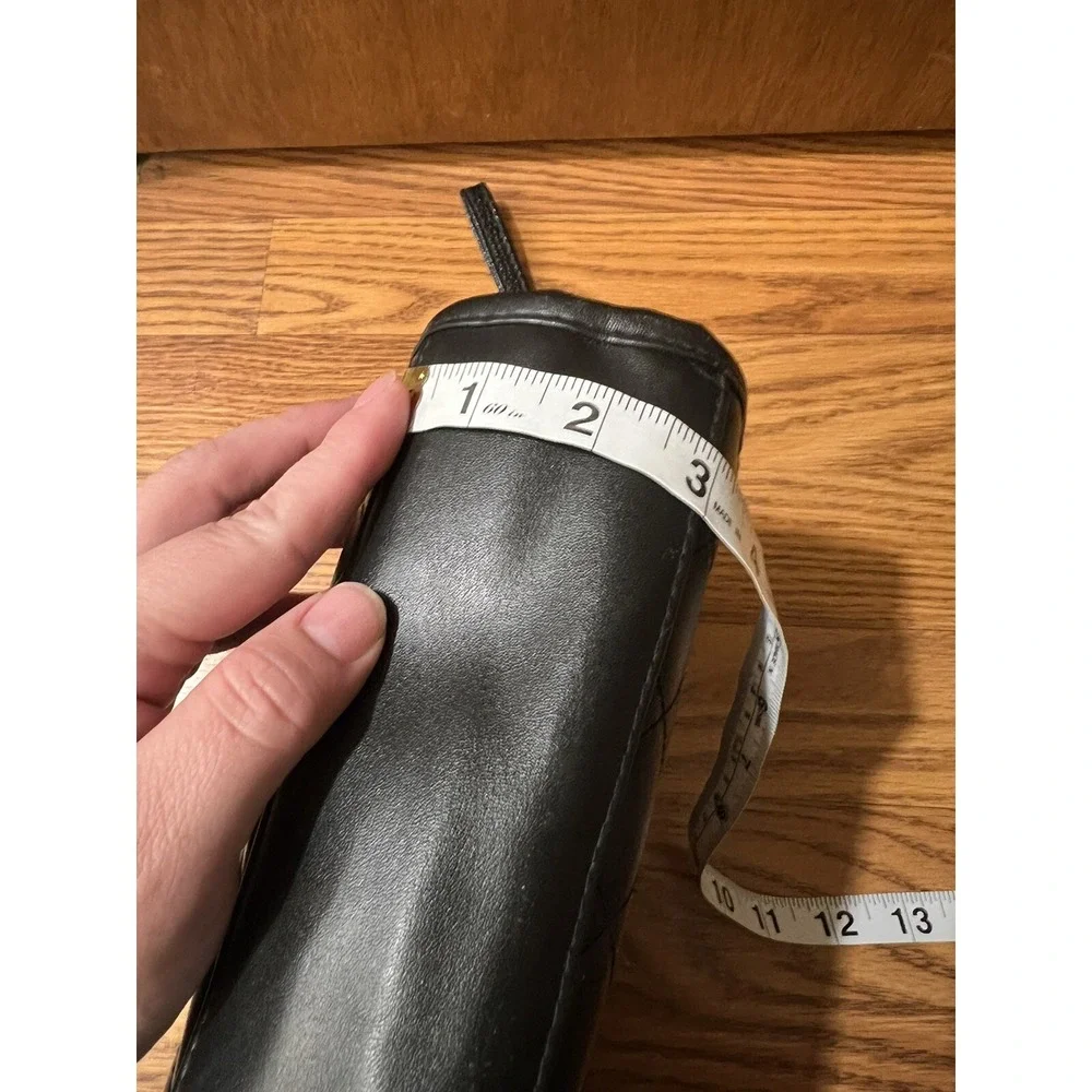 Younique 2018‎ Collection Make Up Bag Black Quilted Soft
